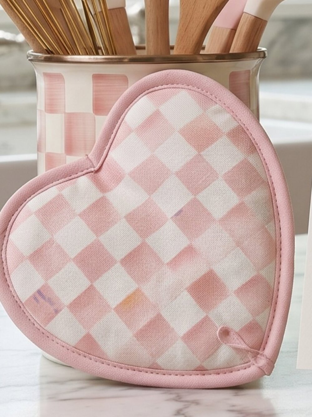 NWT Mackenzie-Childs Rosy Check Heart Potholder 9.5" x 9" 10% Cotton